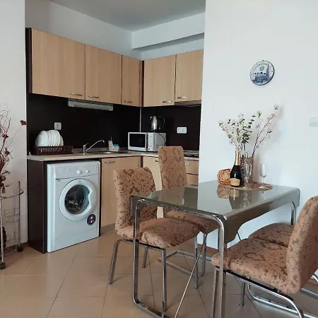Grand Kamelia Apartment Sunny Beach